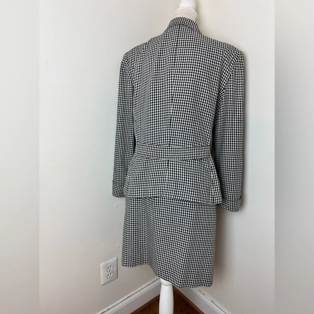 Christian Dior Vintage 1980’s Houndstooth Skirt Suit Size 16